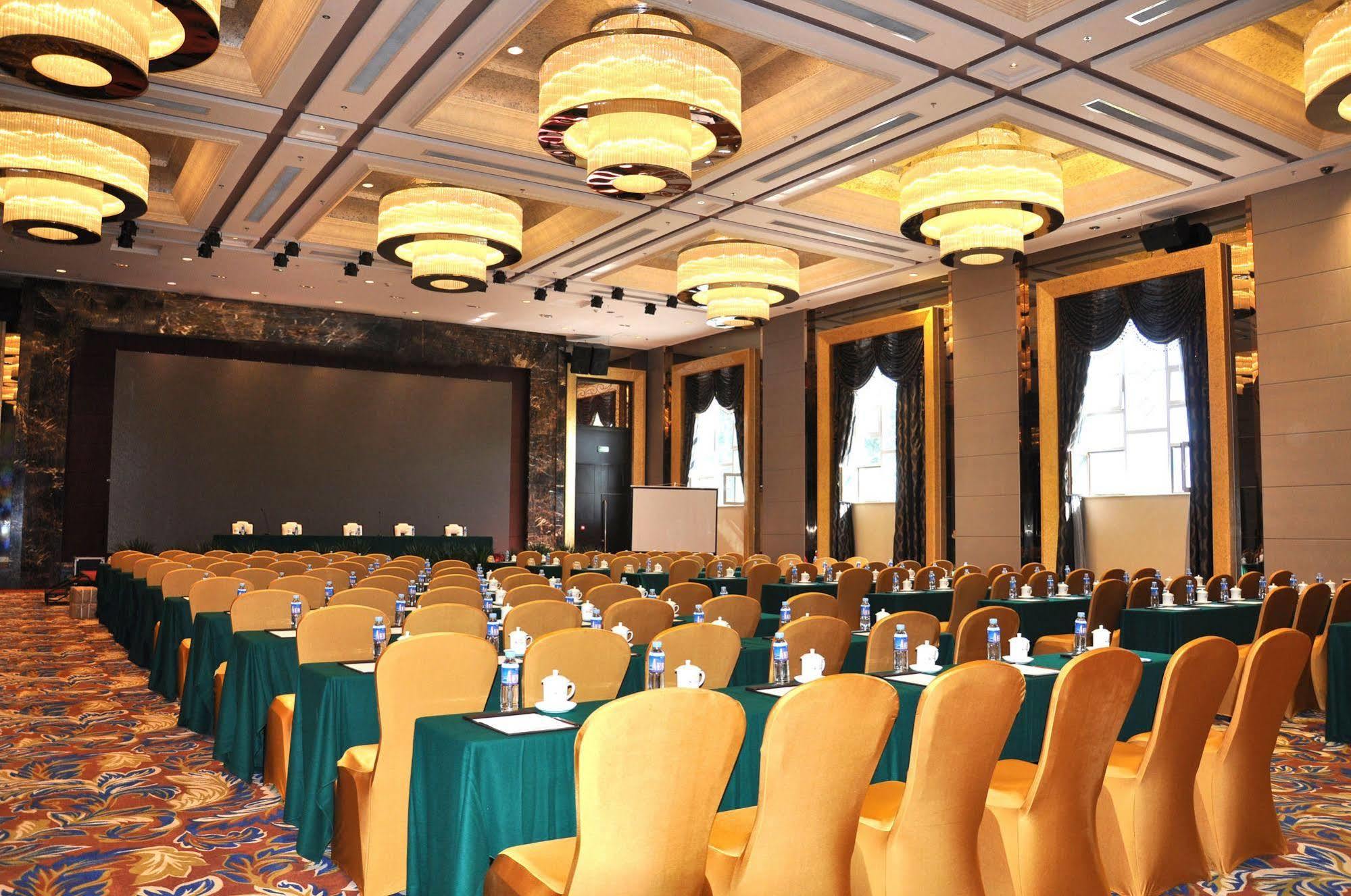 Country Garden Phoenix Hotel Huizhou Huiyang Exterior photo